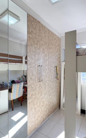 Apartamento à venda com 87m², 3 quartos e 2 vagas Apartamento à venda com 87m², 3 quartos e 2 vagasQuarto 1