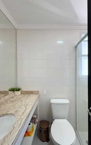 Apartamento à venda com 87m², 3 quartos e 2 vagas Apartamento à venda com 87m², 3 quartos e 2 vagasBanheiro Social