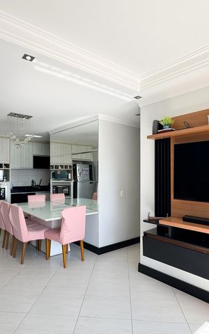 Apartamento à venda com 87m², 3 quartos e 2 vagas Apartamento à venda com 87m², 3 quartos e 2 vagasSala