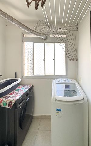 Apartamento à venda com 87m², 3 quartos e 2 vagas Apartamento à venda com 87m², 3 quartos e 2 vagasÁrea de Serviço