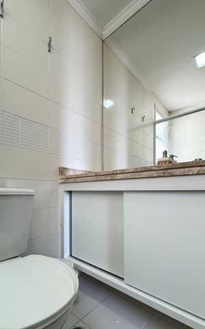 Apartamento à venda com 87m², 3 quartos e 2 vagas Apartamento à venda com 87m², 3 quartos e 2 vagasBanheiro da Suíte