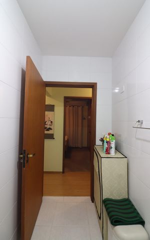 Casa à venda com 292m², 3 quartos e 2 vagasBanheiro Social 1