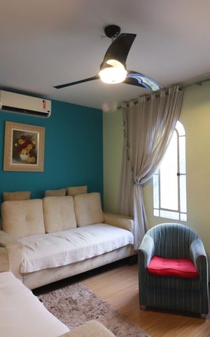 Casa à venda com 292m², 3 quartos e 2 vagasSala 