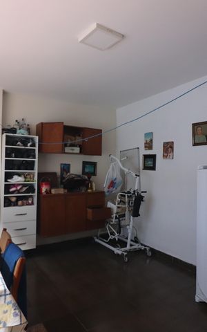 Casa à venda com 292m², 3 quartos e 2 vagasQuarto de Serviço