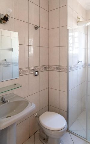 Casa à venda com 110m², 3 quartos e 1 vagaBanheiro social