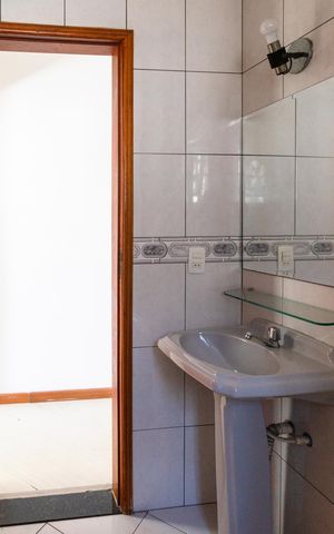 Casa à venda com 110m², 3 quartos e 1 vagaBanheiro social