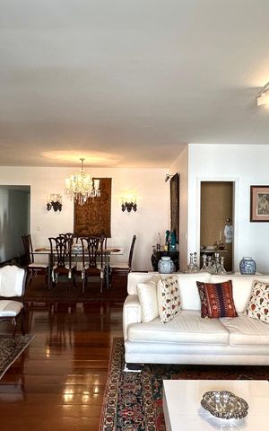 Apartamento à venda com 307m², 4 quartos e 2 vagas