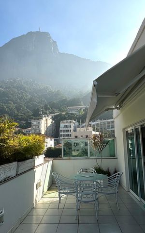 Apartamento à venda com 307m², 4 quartos e 2 vagas