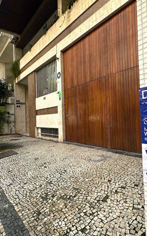 Apartamento à venda com 307m², 4 quartos e 2 vagas