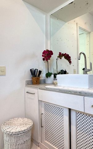 Apartamento à venda com 307m², 4 quartos e 2 vagas