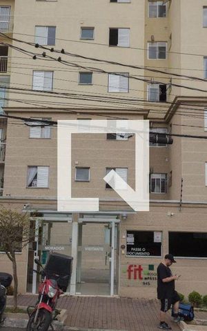 Apartamento para alugar com 45m², 2 quartos e 1 vaga Apartamento para alugar com 45m², 2 quartos e 1 vagaFachada