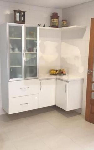 Casa à venda com 238m², 3 quartos e 6 vagas