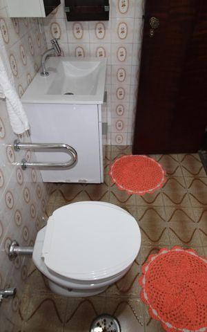 Apartamento para alugar com 100m², 3 quartos e 2 vagasQuarto 2 - Banheiro
