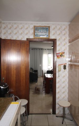 Apartamento para alugar com 100m², 3 quartos e 2 vagasCozinha