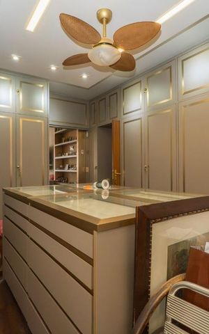 Apartamento à venda com 369m², 4 quartos e 3 vagas