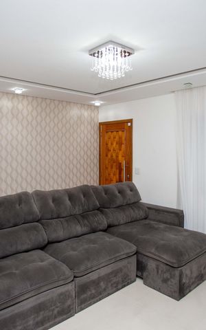 Casa à venda com 380m², 3 quartos e 2 vagasSala de TV