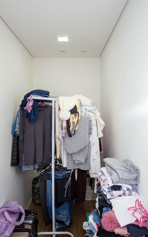 Casa à venda com 380m², 3 quartos e 2 vagasCloset da suíte