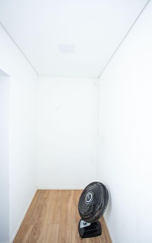Casa à venda com 380m², 3 quartos e 2 vagasCloset