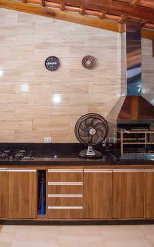 Casa à venda com 380m², 3 quartos e 2 vagasEspaço Gourmet