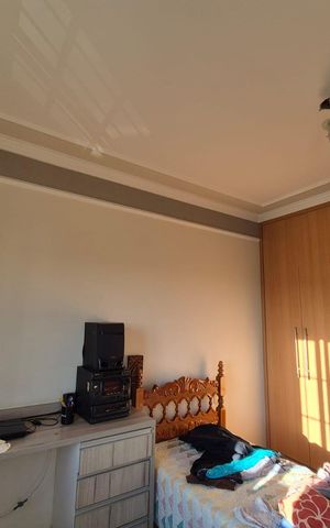 Casa para alugar com 250m², 3 quartos e 3 vagas Casa para alugar com 250m², 3 quartos e 3 vagasQuarto