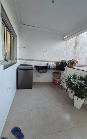 Casa para alugar com 250m², 3 quartos e 3 vagas Casa para alugar com 250m², 3 quartos e 3 vagasÁrea de serviço