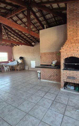 Casa para alugar com 250m², 3 quartos e 3 vagas Casa para alugar com 250m², 3 quartos e 3 vagasÁrea comum