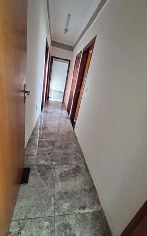 Casa para alugar com 250m², 3 quartos e 3 vagas Casa para alugar com 250m², 3 quartos e 3 vagasCorredor