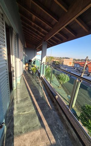 Casa para alugar com 250m², 3 quartos e 3 vagas Casa para alugar com 250m², 3 quartos e 3 vagasVaranda
