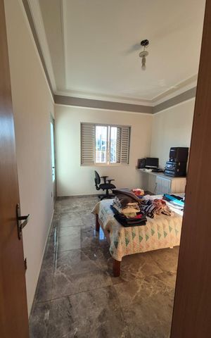 Casa para alugar com 250m², 3 quartos e 3 vagas Casa para alugar com 250m², 3 quartos e 3 vagasQuarto