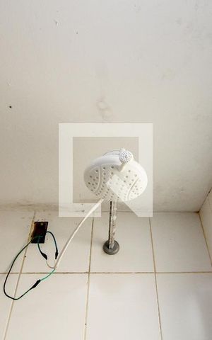 Apartamento à venda com 55m², 2 quartos e 1 vaga Apartamento à venda com 55m², 2 quartos e 1 vagaBanheiro social