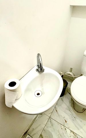 Casa de condomínio para alugar com 64m², 2 quartos e 1 vaga Casa de condomínio para alugar com 64m², 2 quartos e 1 vagaLavabo