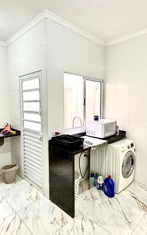 Casa de condomínio para alugar com 64m², 2 quartos e 1 vaga Casa de condomínio para alugar com 64m², 2 quartos e 1 vagaCozinha e Área de Serviço