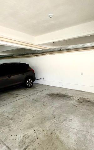 Casa de condomínio para alugar com 64m², 2 quartos e 1 vaga Casa de condomínio para alugar com 64m², 2 quartos e 1 vagaGaragem
