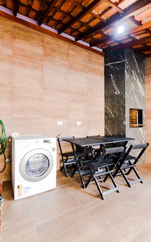 Casa de condomínio à venda com 107m², 2 quartos e 1 vagaÁrea de Serviço - Churrasqueira