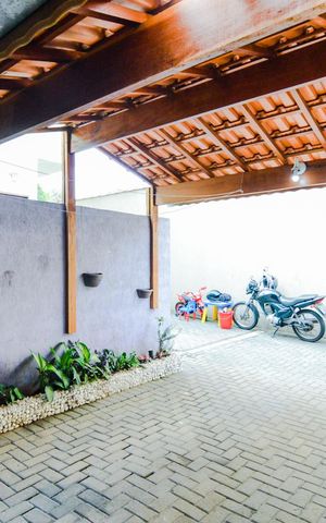 Casa de condomínio à venda com 107m², 2 quartos e 1 vagaGaragem 