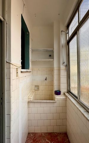 Apartamento à venda com 75m², 2 quartos e sem vaga Apartamento à venda com 75m², 2 quartos e sem vagaCorredor