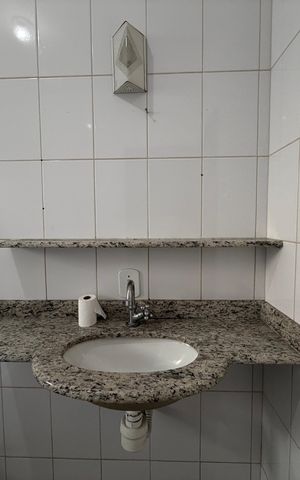 Casa para alugar com 168m², 2 quartos e 3 vagasBanheiro