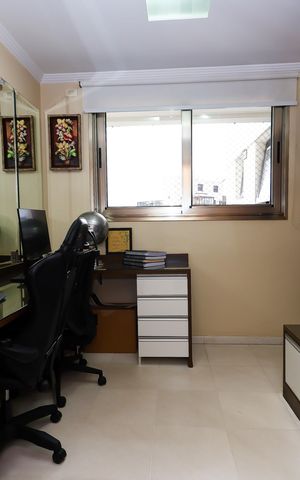Apartamento para alugar com 690m², 5 quartos e 7 vagas Apartamento para alugar com 690m², 5 quartos e 7 vagasEscritório