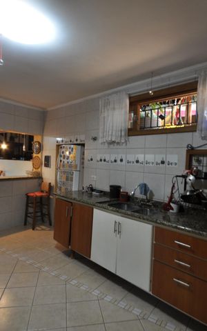 Casa para alugar com 430m², 2 quartos e 5 vagasCozinha