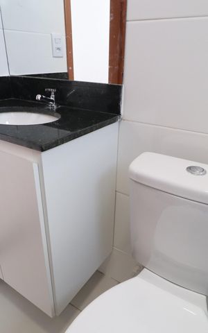 Apartamento para alugar com 52m², 2 quartos e 2 vagasBanheiro do Quarto 1