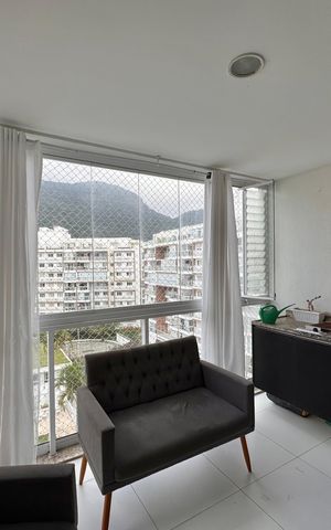 Apartamento para alugar com 200m², 3 quartos e 2 vagasVaranda