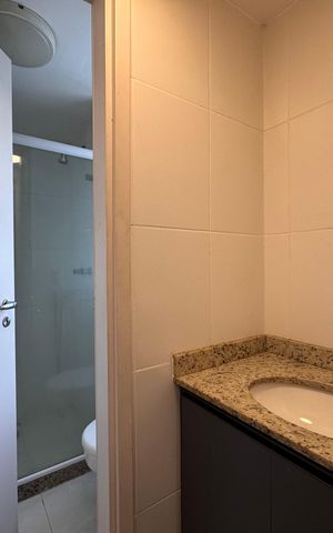 Apartamento para alugar com 200m², 3 quartos e 2 vagasBanheiro Canadense