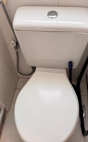 Apartamento para alugar com 200m², 3 quartos e 2 vagasBanheiro Canadense