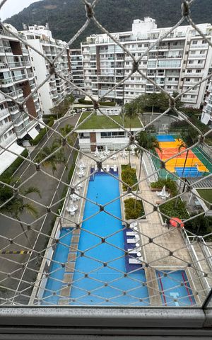 Apartamento para alugar com 200m², 3 quartos e 2 vagasVaranda