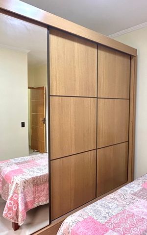 Casa à venda com 152m², 2 quartos e 2 vagas Casa à venda com 152m², 2 quartos e 2 vagasQuarto Suíte
