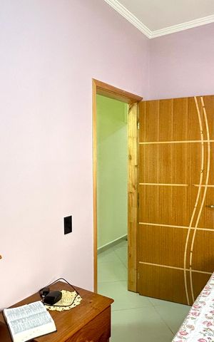Casa à venda com 152m², 2 quartos e 2 vagas Casa à venda com 152m², 2 quartos e 2 vagasQuarto 1