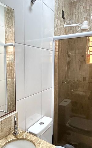 Casa à venda com 152m², 2 quartos e 2 vagas Casa à venda com 152m², 2 quartos e 2 vagasBanheiro da Suíte