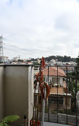 Apartamento à venda com 90m², 3 quartos e 2 vagasVaranda