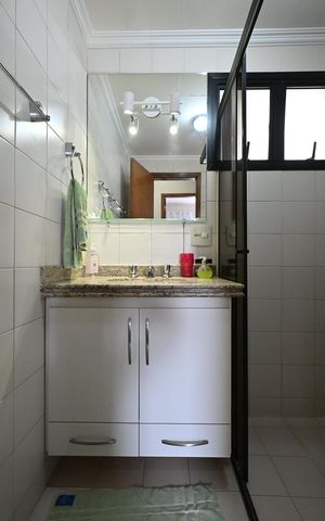 Apartamento à venda com 90m², 3 quartos e 2 vagasBanheiro