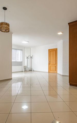 Apartamento à venda com 130m², 3 quartos e 3 vagasSala
